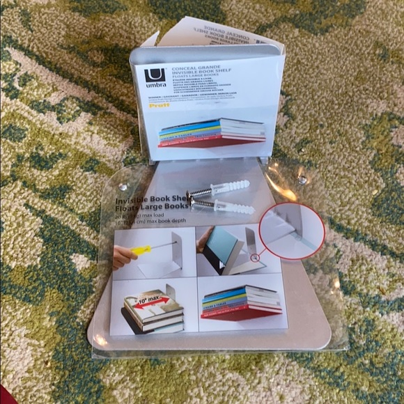 Umbra invisible bookshelf - Picture 7 of 13